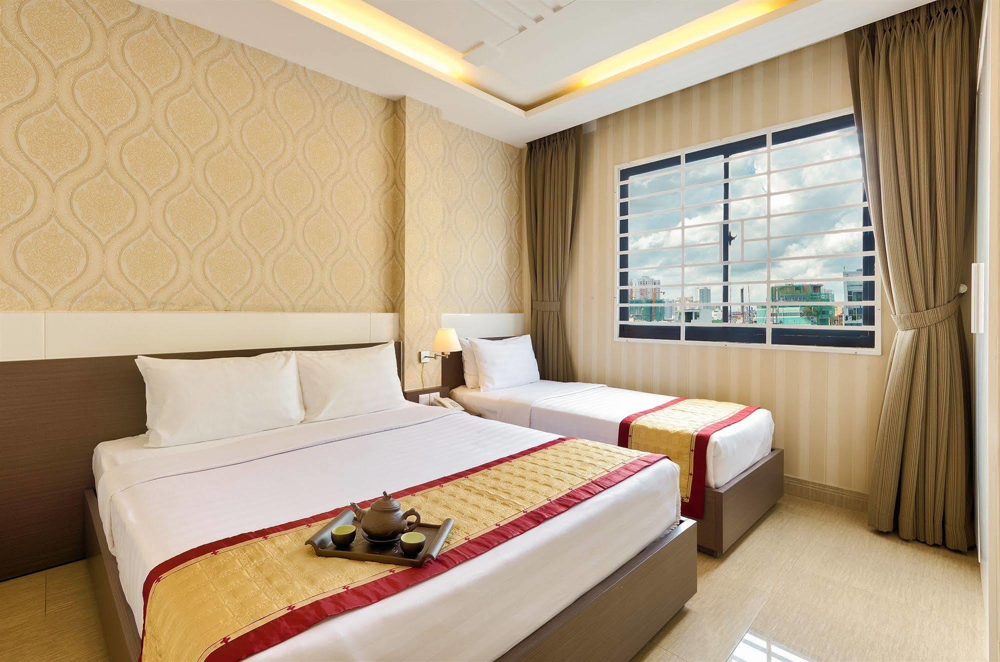 Hong Vina Hotel Ho Chi Minh City Exterior photo